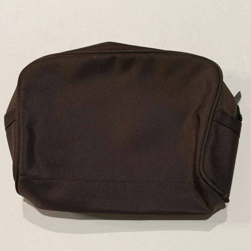 Gucci Dark Brown Men's Toiletry Bag
